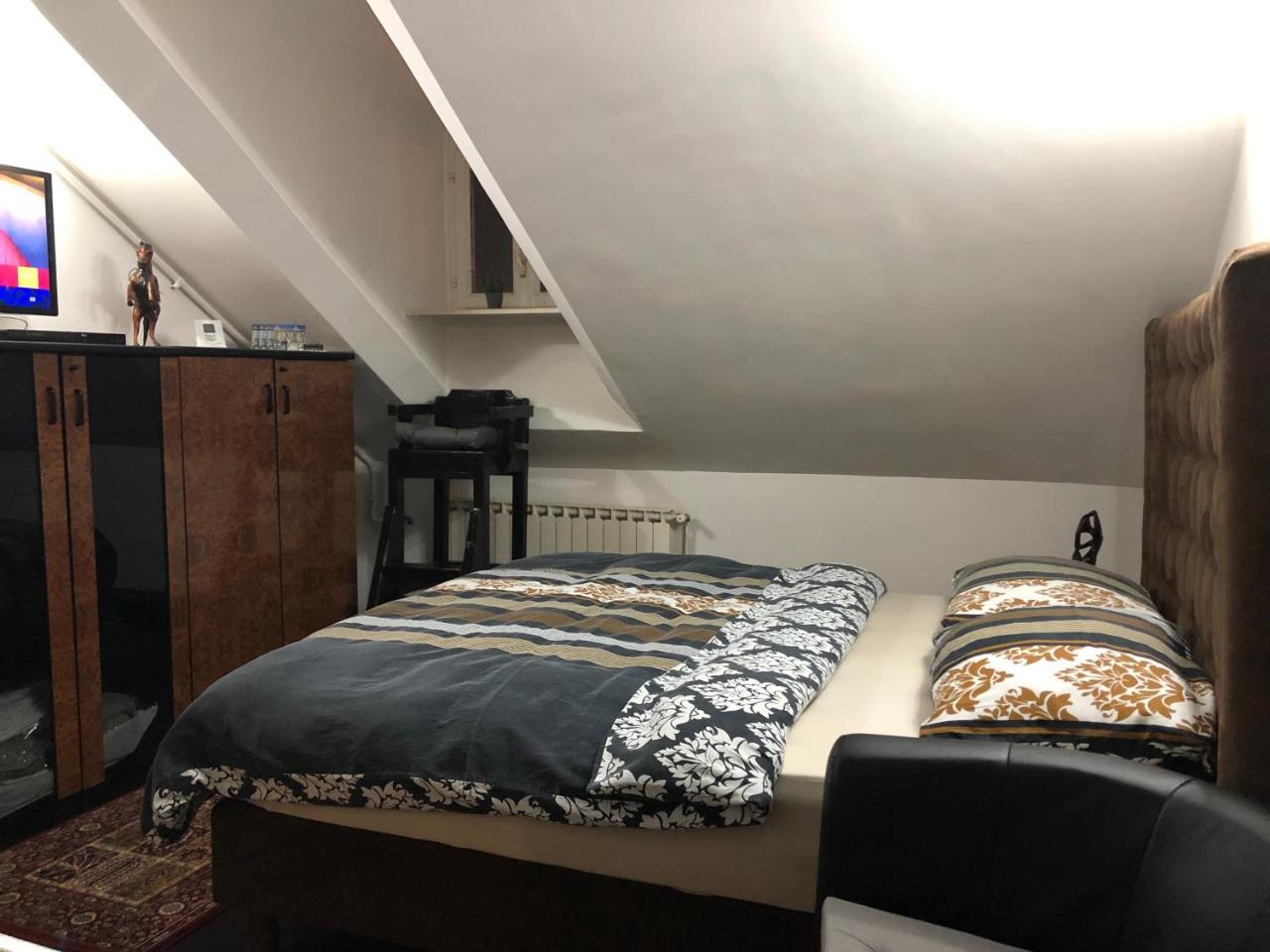 Apartment Studio Ban Zagreb